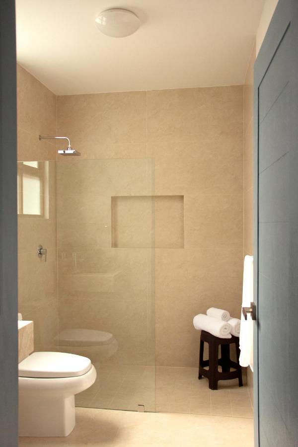 Viamonte House Boutique Hotel Леон Екстериор снимка