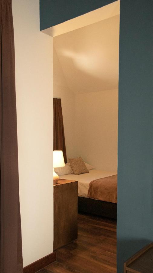 Viamonte House Boutique Hotel Леон Екстериор снимка