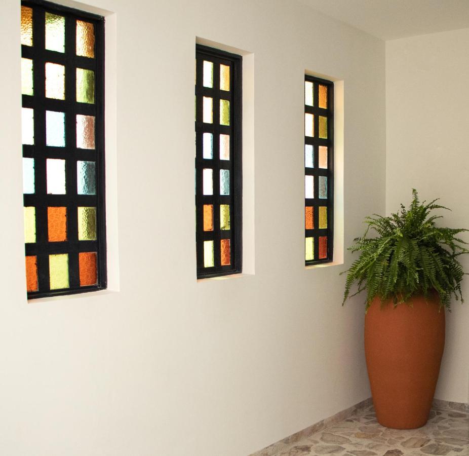 Viamonte House Boutique Hotel Леон Екстериор снимка
