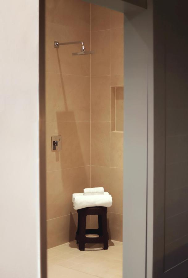 Viamonte House Boutique Hotel Леон Екстериор снимка