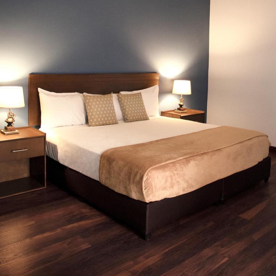 Viamonte House Boutique Hotel Леон Екстериор снимка