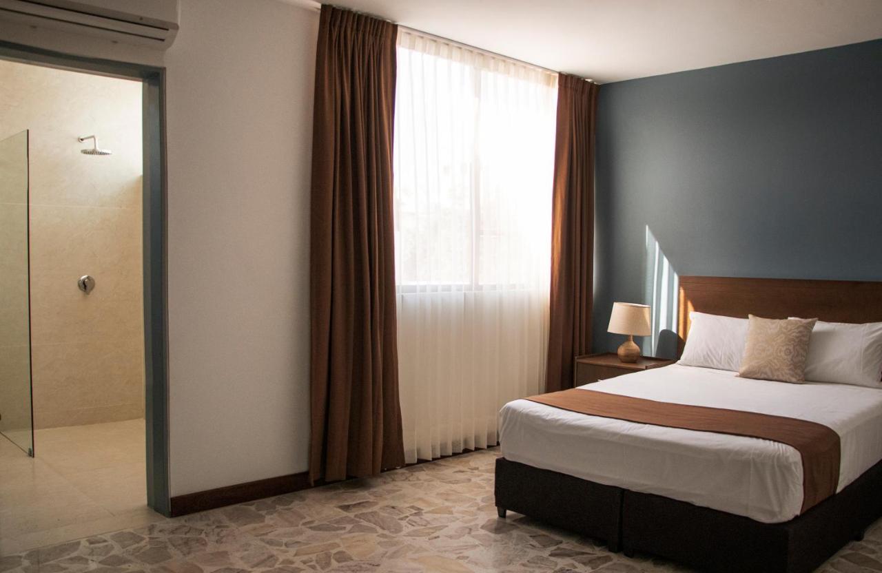 Viamonte House Boutique Hotel Леон Екстериор снимка